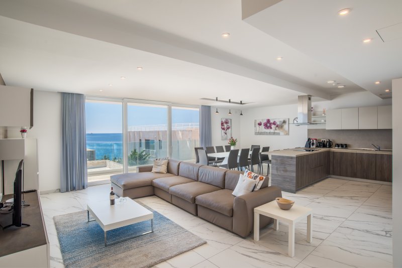The Sea-Bank Villa Apartments